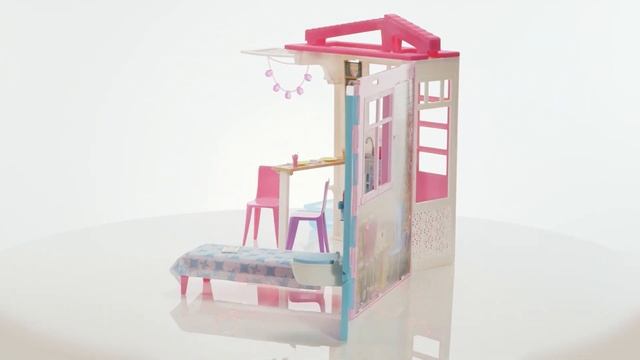 Barbie Close and Go Dollhouse смотреть онлайн