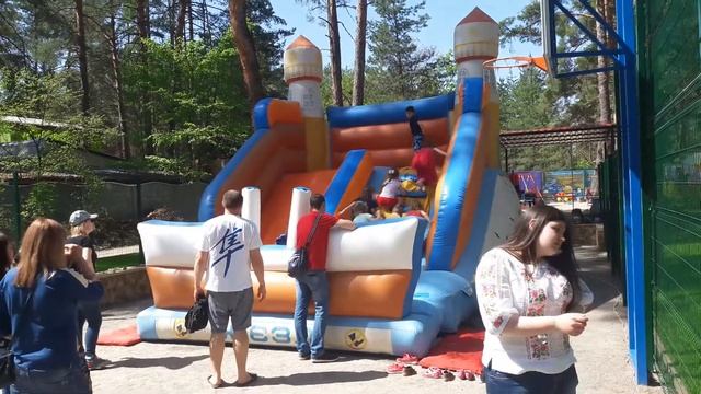 Батут на прокат (аренда) на детский день рождения. Харьков смотреть онлайн