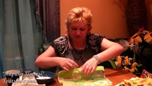Декупаж вазы из пластиковой бутылки. Мастер-класс