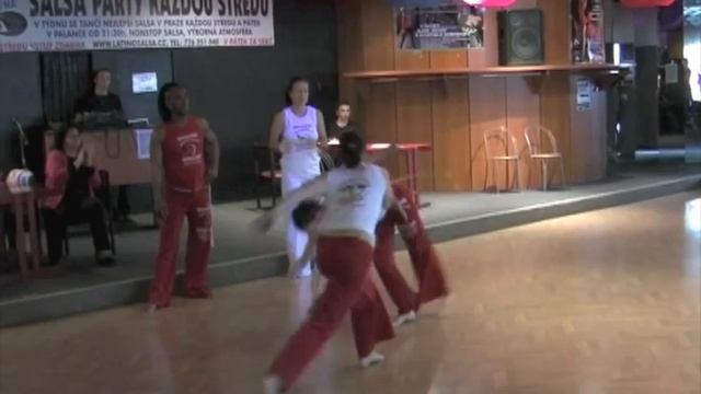 Capoeira Mandela x Fit Brasil , Tropison Kotva Praha 2010 смотреть онлайн