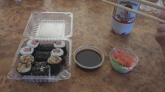 Роллы от "Суши экспресс" и живой квас "Арсениевский" смотреть онлайн