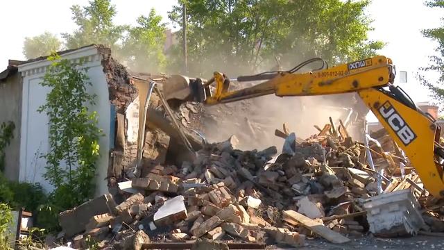 В центре Кемерова сносят магазин