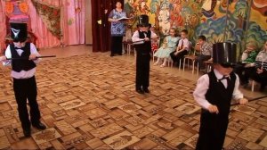 Танец Кротов. Сказка "Дюймовочка"