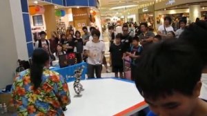 Дабстеп против Пети. Битва роботов в Японии