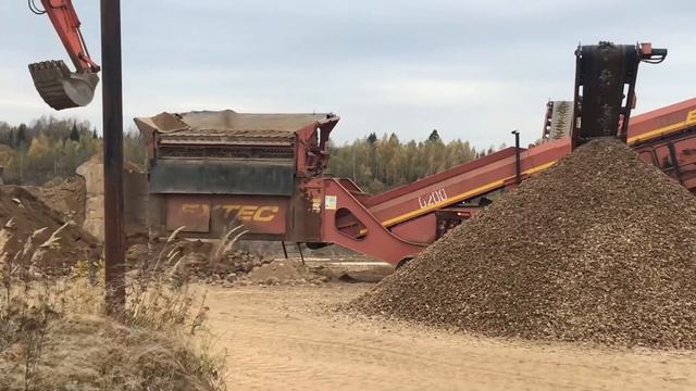 Мобильный грохот EXTEC S5