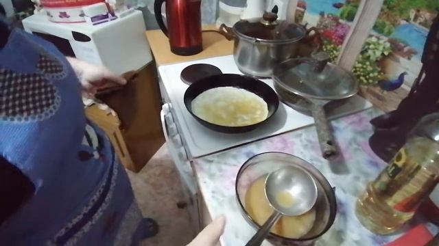 Салат Мао Дзэдун с курицей и яичными блинчиками. Просто и вкусно ! Салат к любому празднику. смотреть онлайн