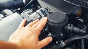 Что такое МАСЛОУЛОВИТЕЛЬ? Или как уберечь двигатель от детонации и загрязнения впускного тракта?