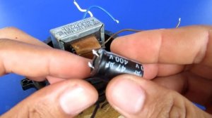 New electricity Free energy generator magnets with light bulb 220V - Easy DIY at School