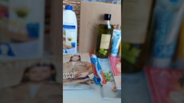 Распаковка по 4 каталогу компании Фаберлик #фаберлик #распаковка #заказ