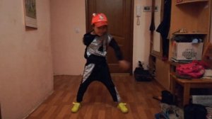Странный танец Айлан