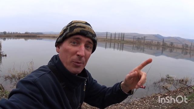 ФИДЕР в середине НОЯБРЯ. Клев как на ЧЕРНЫХ КАМНЯХ. #флэтфидер #фидер