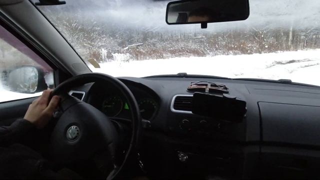 Участвуем в настоящем РАЛЛИ! | Зимний блог | Гоняем на Skoda Fabia в Парке Приключений Павлова Твер смотреть онлайн