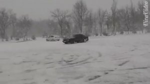 Зимний дрифт BMW Е 34 шымкент