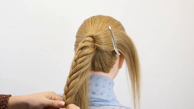 COLETA CON TRENZAS / peinados fáciles paso a paso смотреть онлайн