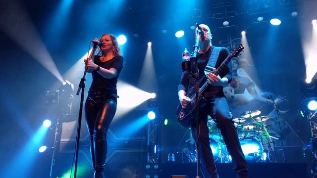 Devin Townsend Project - Supercrush! (with Anneke van Giersbergen), March of the Poozers (Live) смотреть онлайн