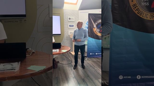 Awarding the Stars of Olympic Canoeing: Reneisky and Jhuravski for Their Feat in Seoul смотреть онлайн