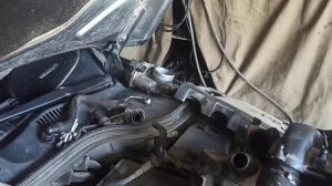 как снять впускной коллектор WV PASSAT B6 FS 2.0