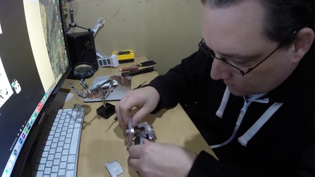 DJI Phantom 2 Vision Plus Gimbal Repair смотреть онлайн