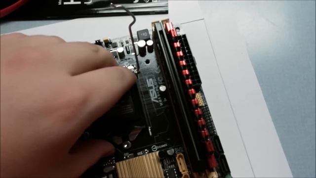 $500 Budget Mini-ITX Computer Build смотреть онлайн