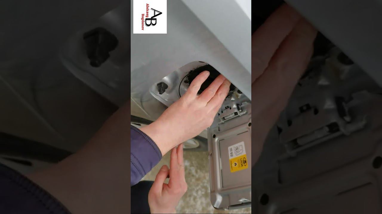 Защитная крышка Горловины Бензобака Лада Веста | Ништяки в машину #shorts смотреть онлайн