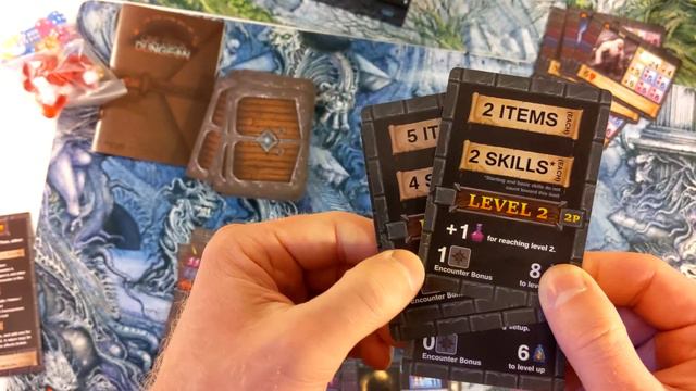 One Deck Dungeon - смотреть онлайн