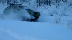 ВАЗ 2109 на гусеницах