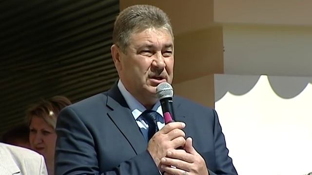 Последний звонок школа 40. Выпускники 2015. Старый Оскол смотреть онлайн