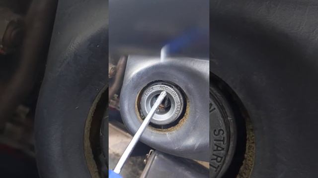 замена личинки замка зажигания toyota sprinter ae 100 1994 года выпуска смотреть онлайн