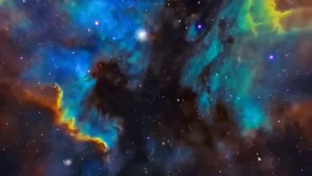 Капля голубого свечения