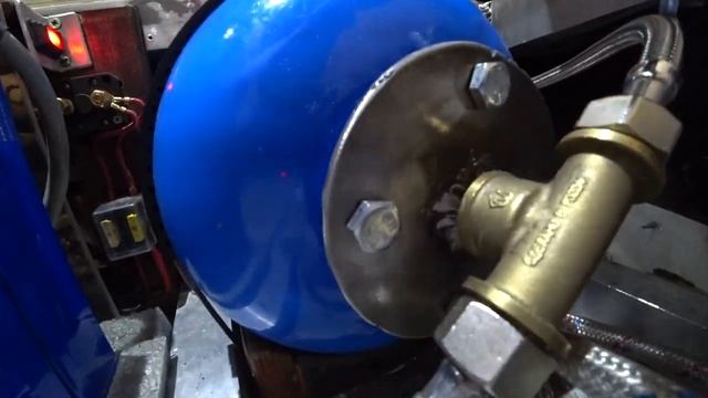 водоснабжение самодельного автодома. Motorhome garage.
