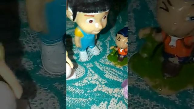 Мальчик учит таблицу умножения игра смотреть онлайн