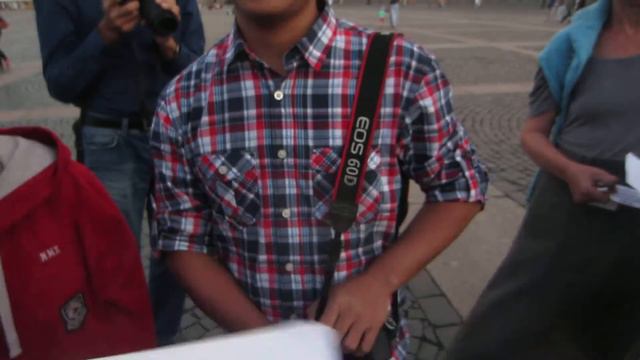 Урок вьетнамского языка в день левши на уроках жонглирования булыжниками смотреть онлайн