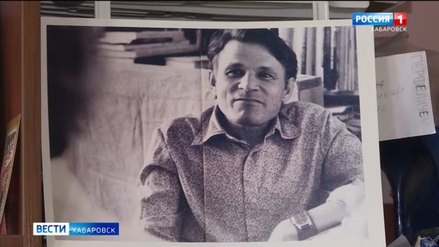 Ореховая каллиграфия: рецепт необычных чернил придумала художник из Хабаровска смотреть онлайн