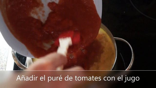 SOPA de TOMATE con SALCHICHAS AHUMADAS/Густой томатный суп с копчёными колбасками смотреть онлайн