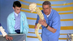 Кифоз. Как выпрямить горб на спине. Жить здорово! Фрагмент выпуска от 22.07.2016