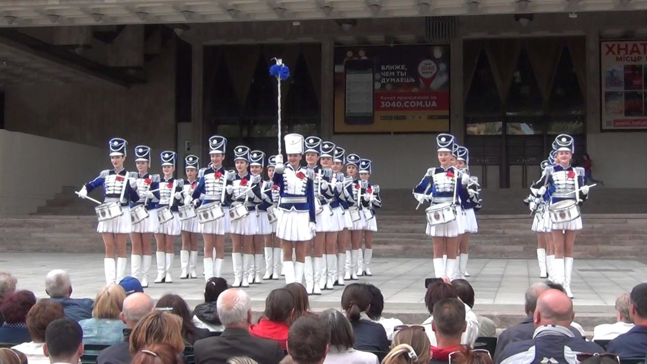 Оркестр барабанщиц Харьков День Победы 2017 смотреть онлайн