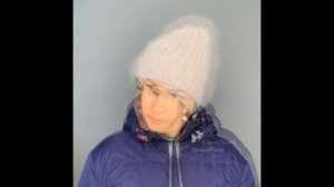 Мастер класс Женская шапка бини из пуха норки спицами