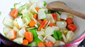 Свиная шейка тушеная
