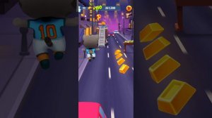 Играю в говорящий Том бег за золотом