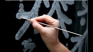 Новогодний рисунок на окне / рисунок на окне зубной пастой / рисуем на стекле