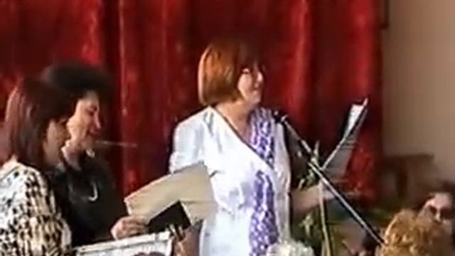 Ростов Великий. Школа №4, вручение свидетельств (2004 год)