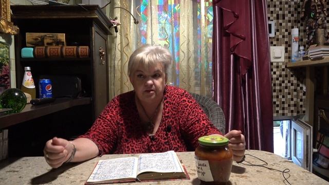 ОГУРЧИКИ ОСТРЫЕ В ТОМАТНОЙ ЗАЛИВКЕ С КОРИАНДРОМ И ЗЕЛЕНЬЮ. РЕЦЕПТ ДЛЯ НОВОГОДНЕЙ ПИРУШКИ!