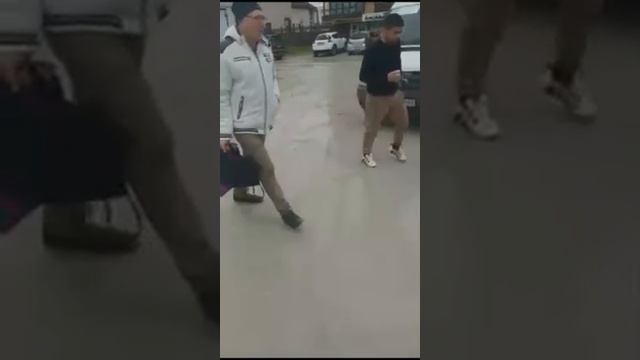 Маршрутчики Новороссийска устроили забастовку из-за плохой дороги