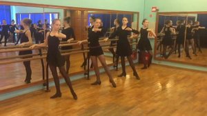 Ронд де жамб партер в еврейском характере. Кулябина А.А.