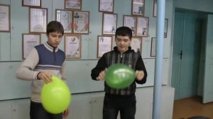 Опыт по физике. Монета в шарике