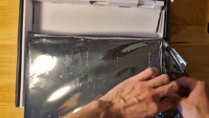 gigabyte x670 AORUS ELITE AX распаковка