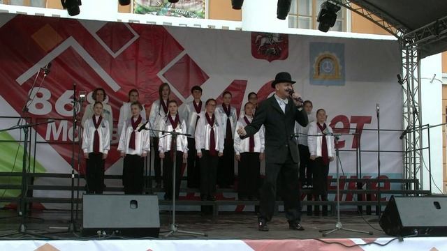 Александр Маркелов и Хор Преображение- Песня про зайцев смотреть онлайн