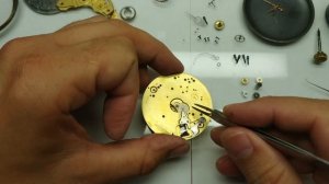 Watchmaking Pavel Bure Restoration repair with the manufacture of the balance axis antique ремонт