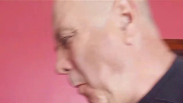 Дед пьёт сырое яйцо смотреть онлайн