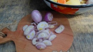 Картошка с луком и морковью в духовке